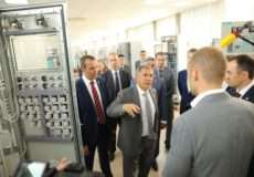 Визит Главы Чувашии и Президента Республики Татарстан на НПП «ЭКРА»